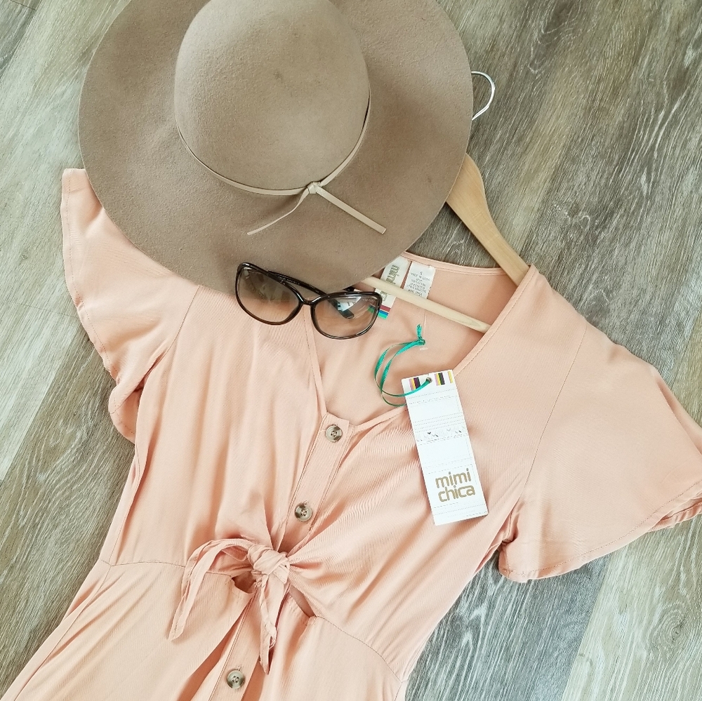 Mimi Chica Cut Out Tie Knot Maxi Dress Button Down Short Sleeve Boho Peasant NWT - Picture 4 of 9